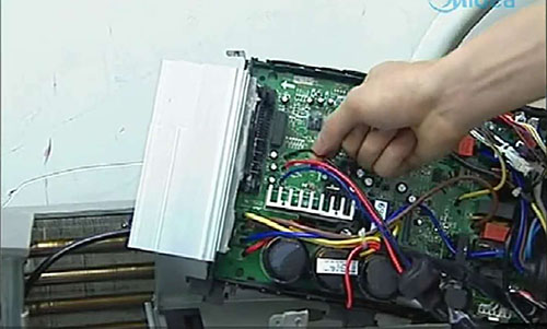 沾化美的空调电话是多少